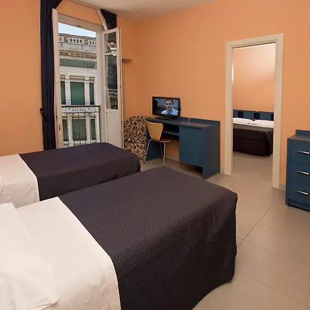 酒店 Kursaal Bb 3*