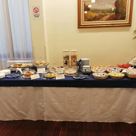 Kursaal Bb 3* 萨尔索马焦雷泰尔梅